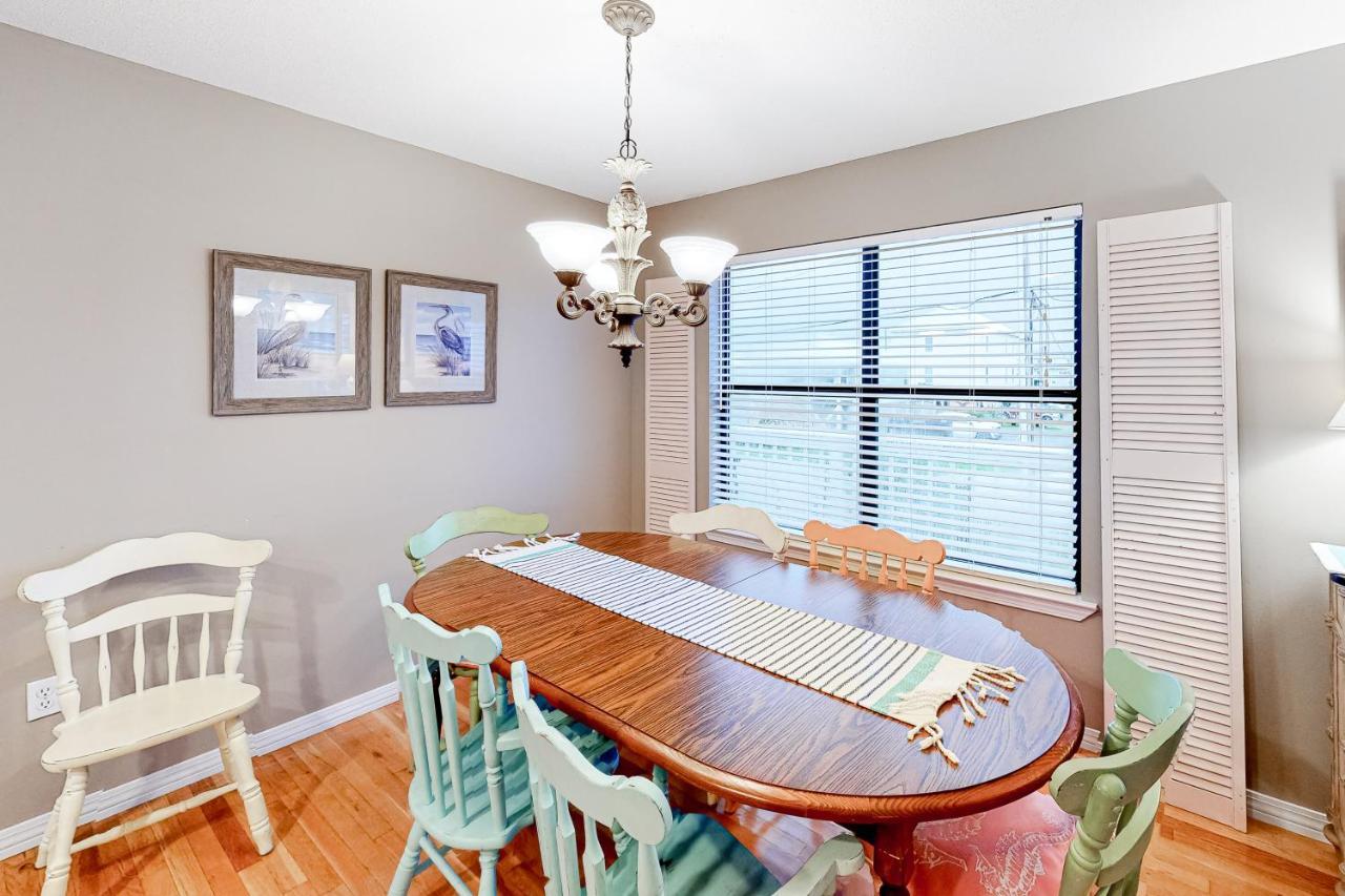 The Dugout By Meyer Vacation Rentals Gulf Shores Bagian luar foto